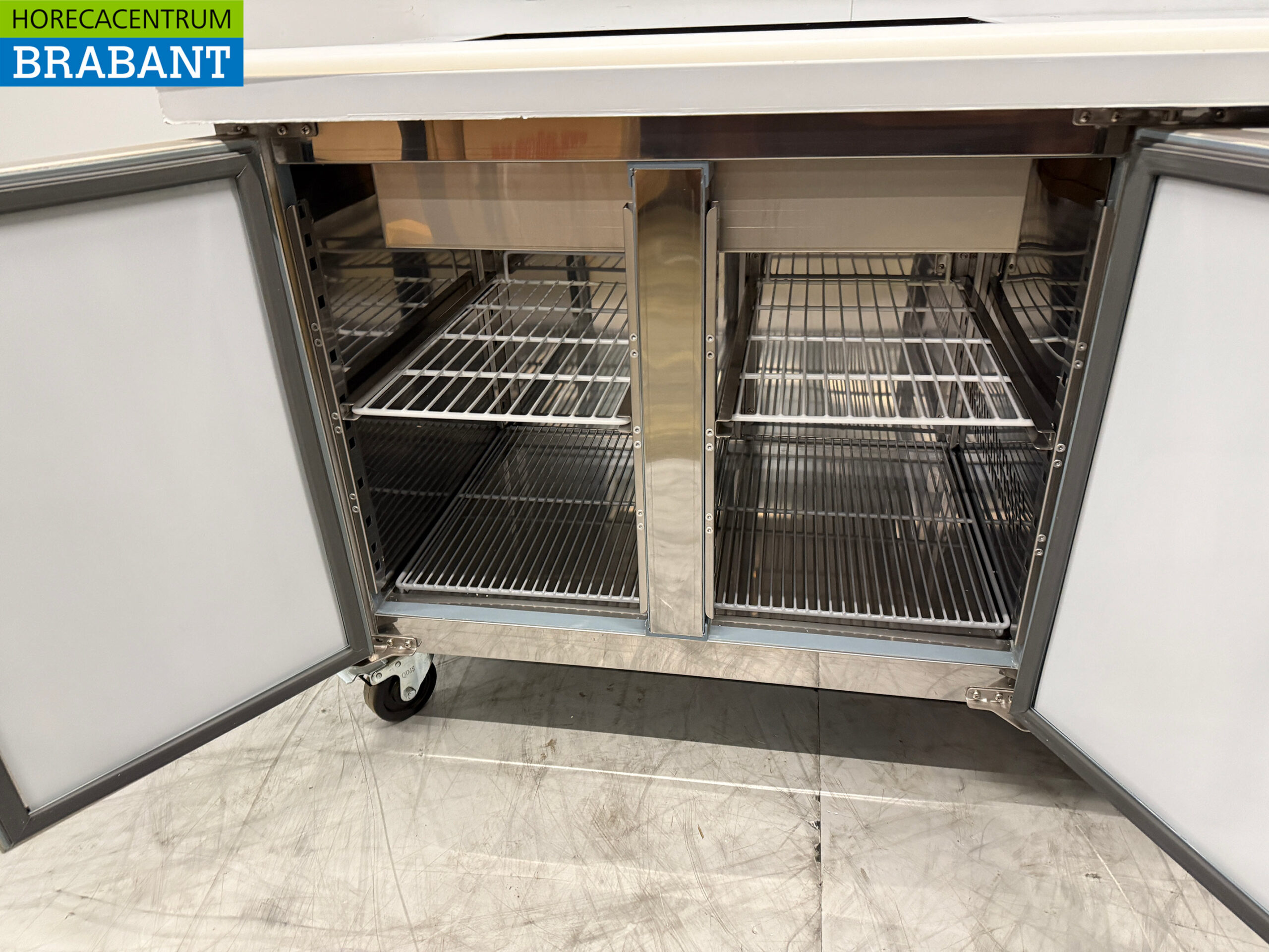 Stainless steel Polar Mobile Saladette 2 Doors 230V Catering - Image 5