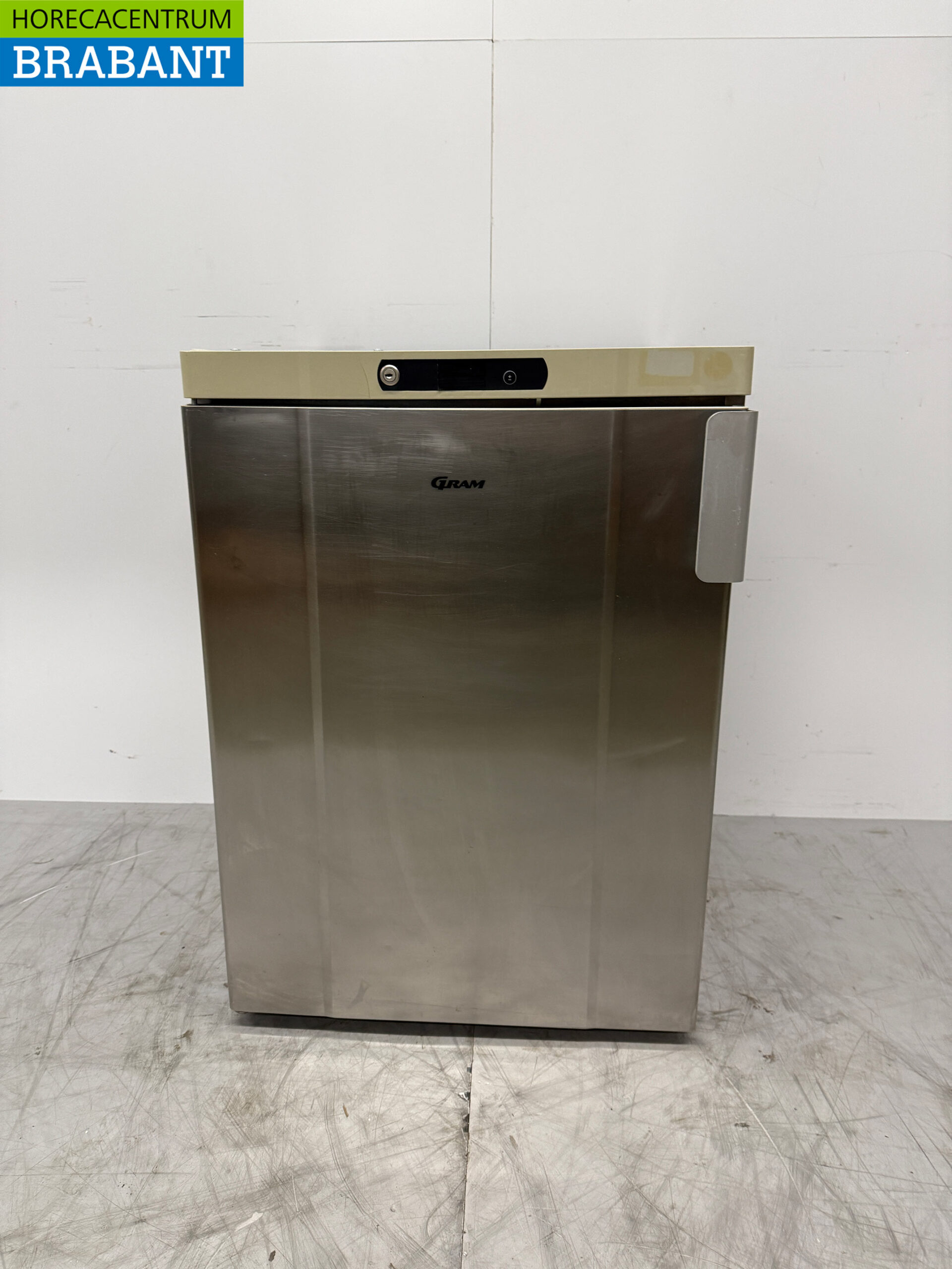 Stainless steel Gram Table Top Refrigerator 125 liters 230V Catering
