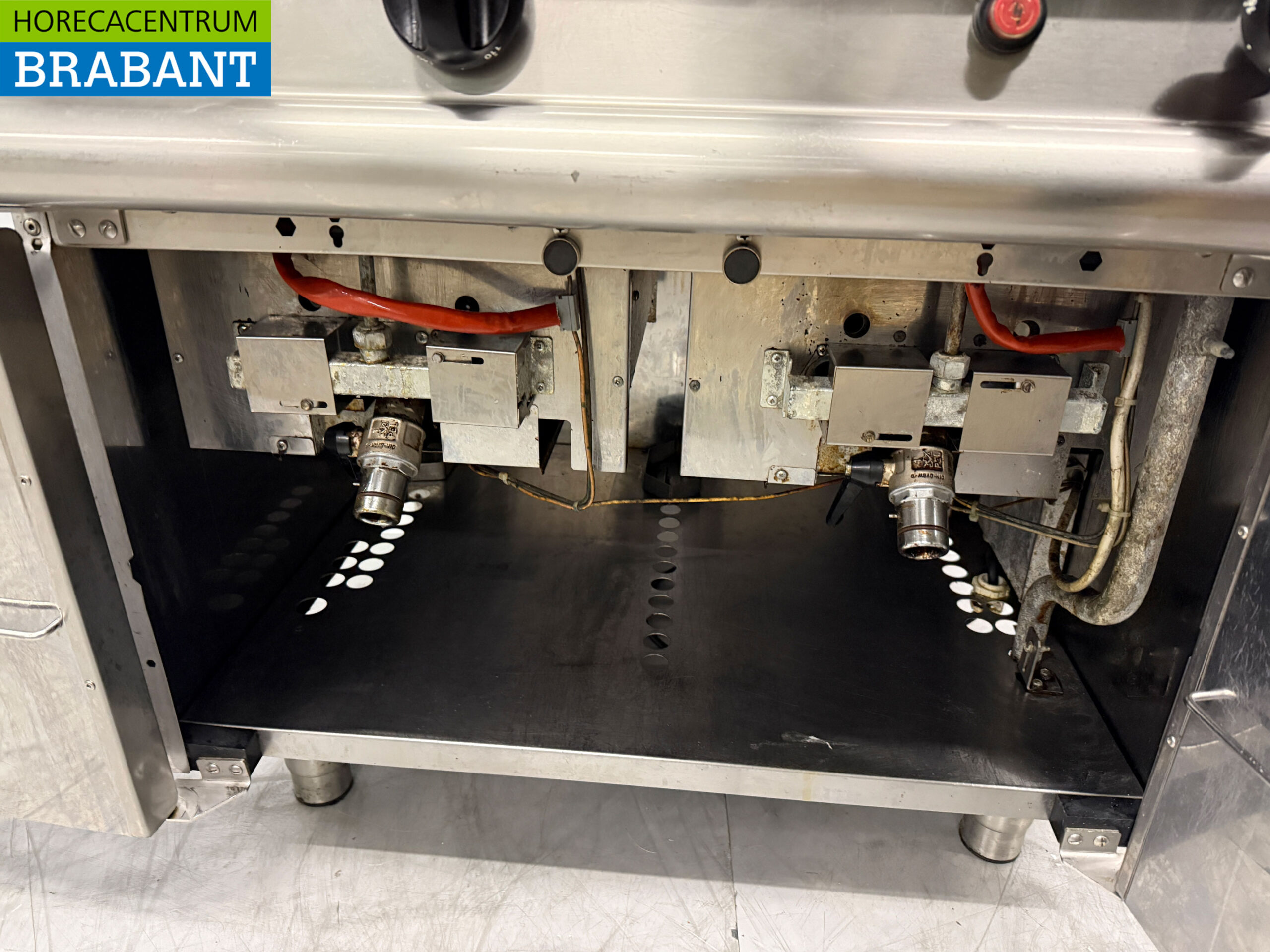 Stainless steel Baron Double Fryer 2 x 15 liter PROPAAN Catering - Image 6