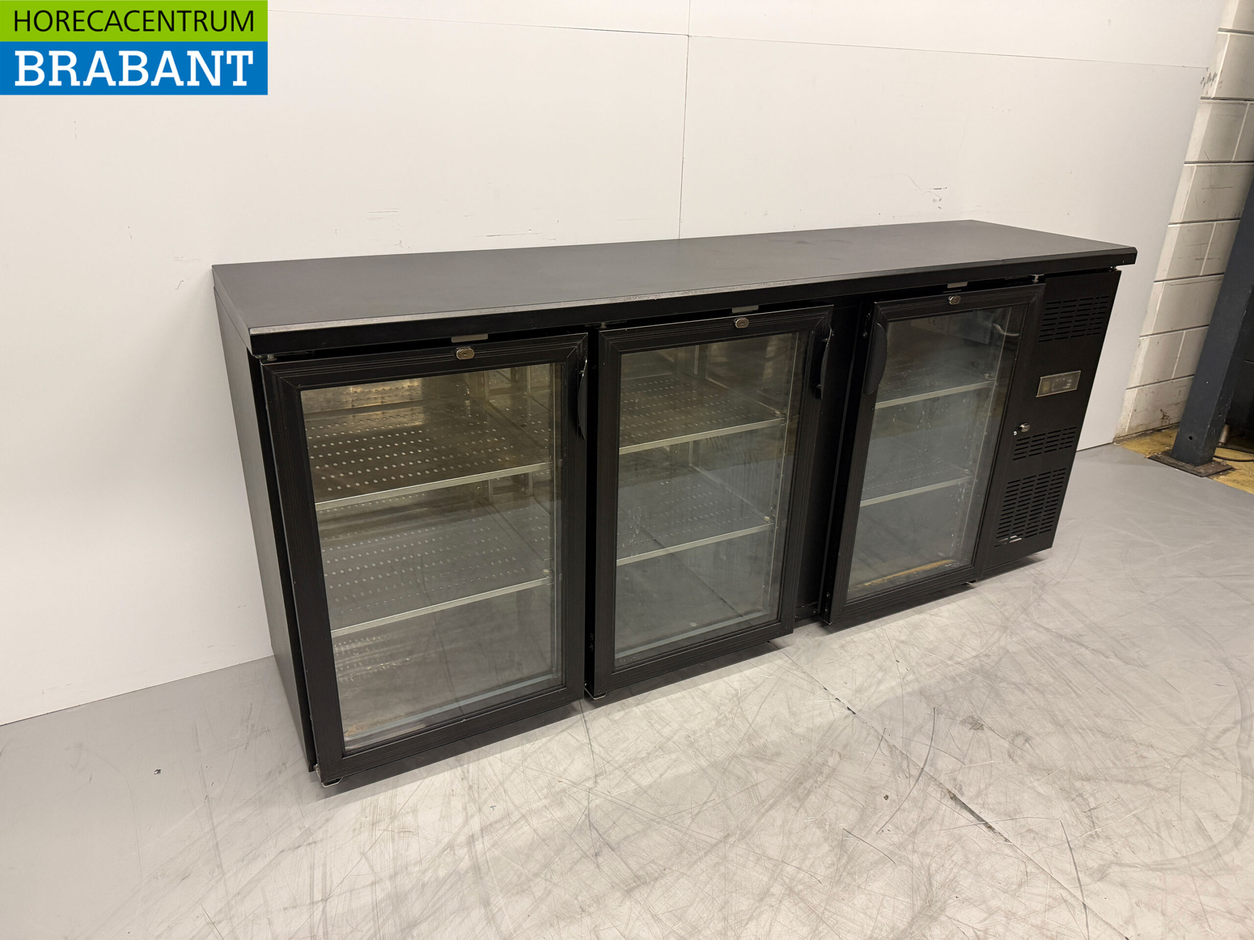 Bar Refrigerator 3 Glass Folding Doors 200,3 cm 230V Catering - Image 3