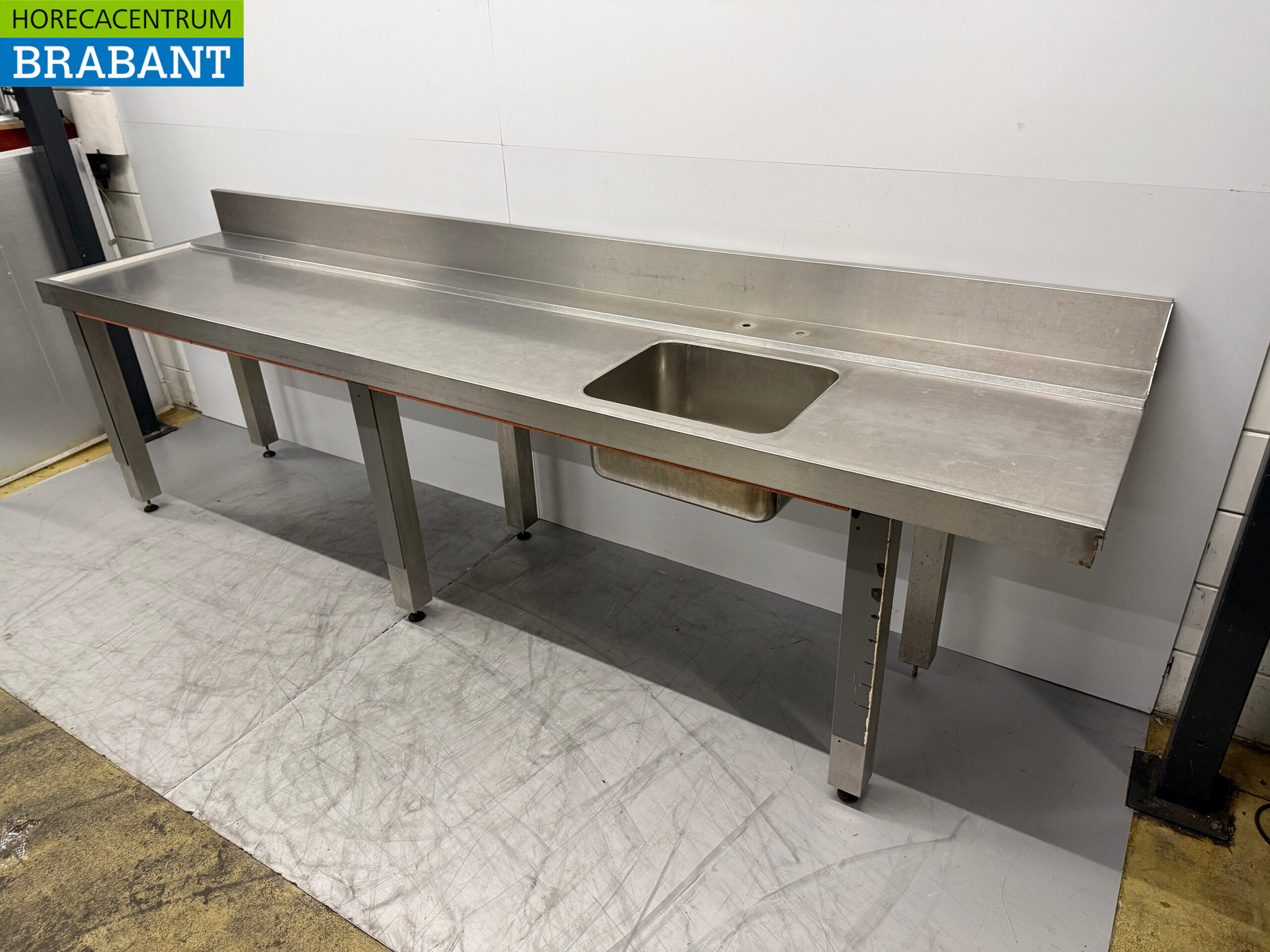 Stainless steel Supply Table T.B.V. Slide Through Dishwasher 226 x 75 x 92 cm Horeca - Image 2