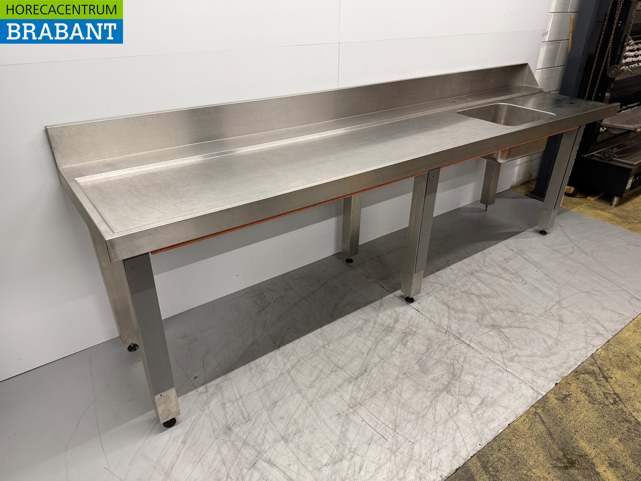 Stainless steel Supply Table T.B.V. Slide Through Dishwasher 226 x 75 x 92 cm Horeca - Image 3