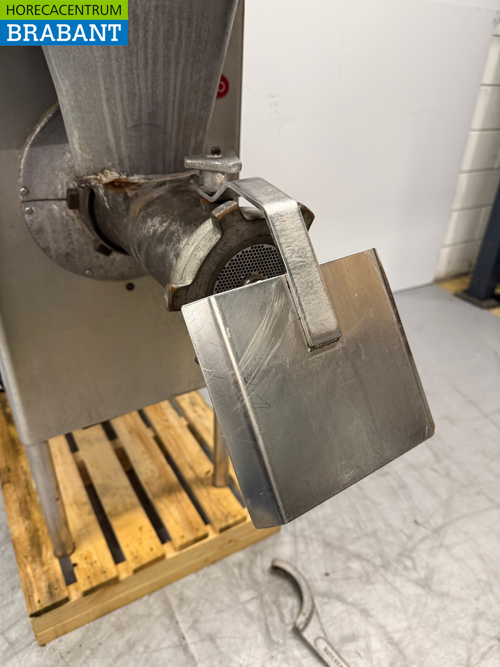 Stainless steel Butcherboy Meat Grinder Meat Grinder 400V Catering - Image 5