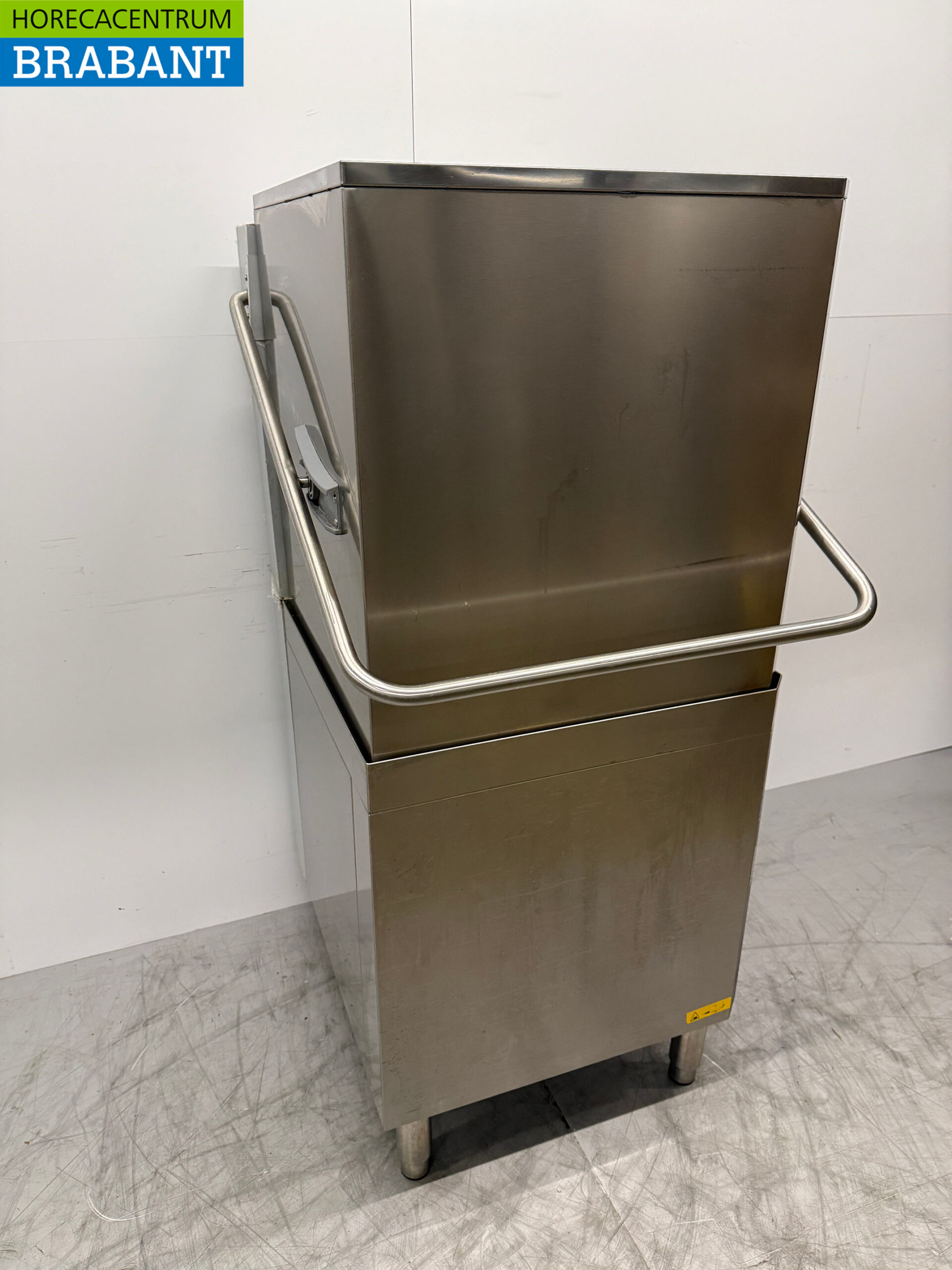 Stainless steel Zanussi Sliding dishwasher 400V Catering - Image 3
