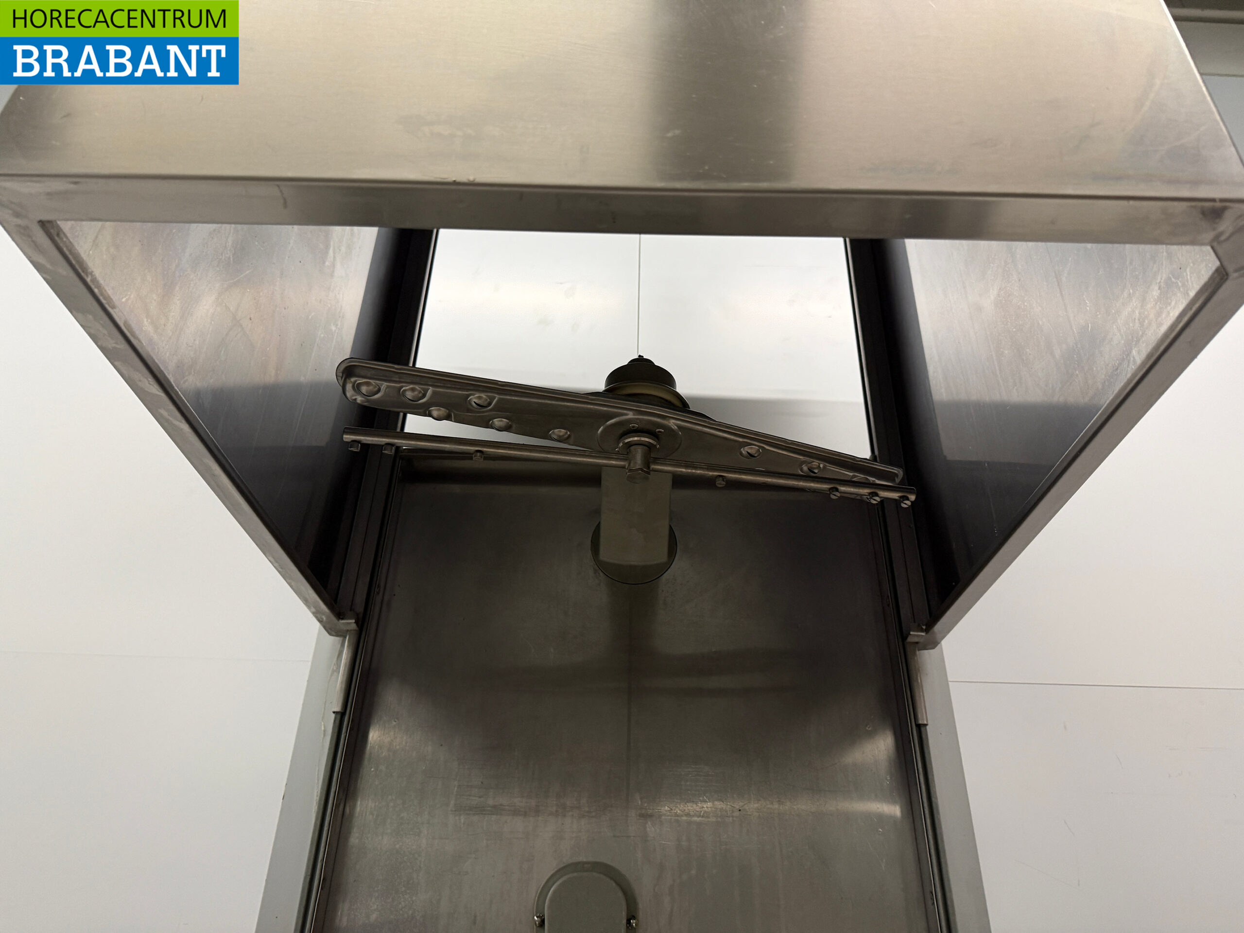 Stainless steel Zanussi Sliding dishwasher 400V Catering - Image 5