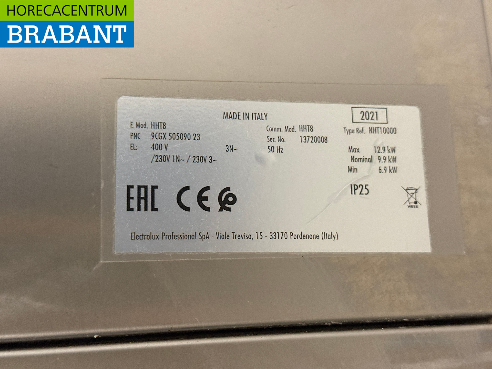 Stainless steel Zanussi Sliding dishwasher 400V Catering - Image 6