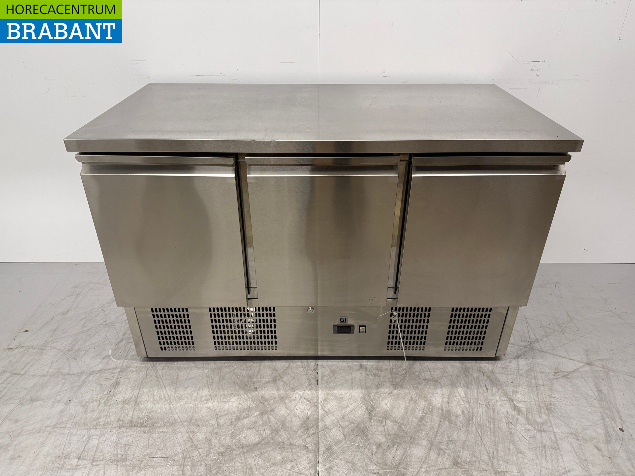 Stainless steel Gastro-Inox Refrigerated Workbench 3 Doors 136,5 cm 230V Horeca