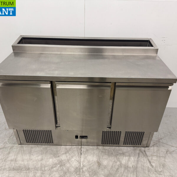 Stainless steel Saladette Refrigerated Workbench 3 Doors 137 cm 230V Catering