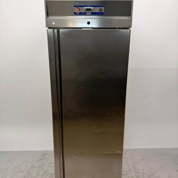 Stainless steel Diamond Refrigeration 700 liters 230V Catering