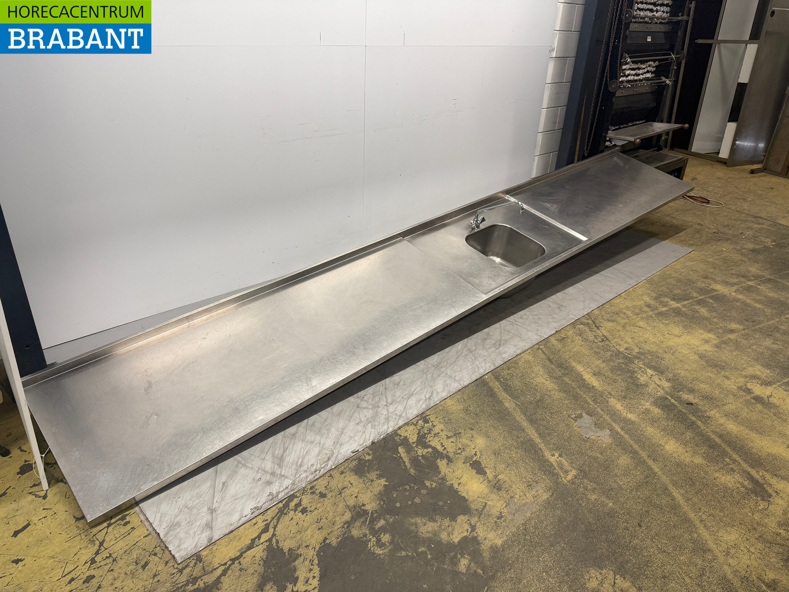 Stainless Steel Sink Top Sink With Faucet 449 x 70 cm Catering - Image 2