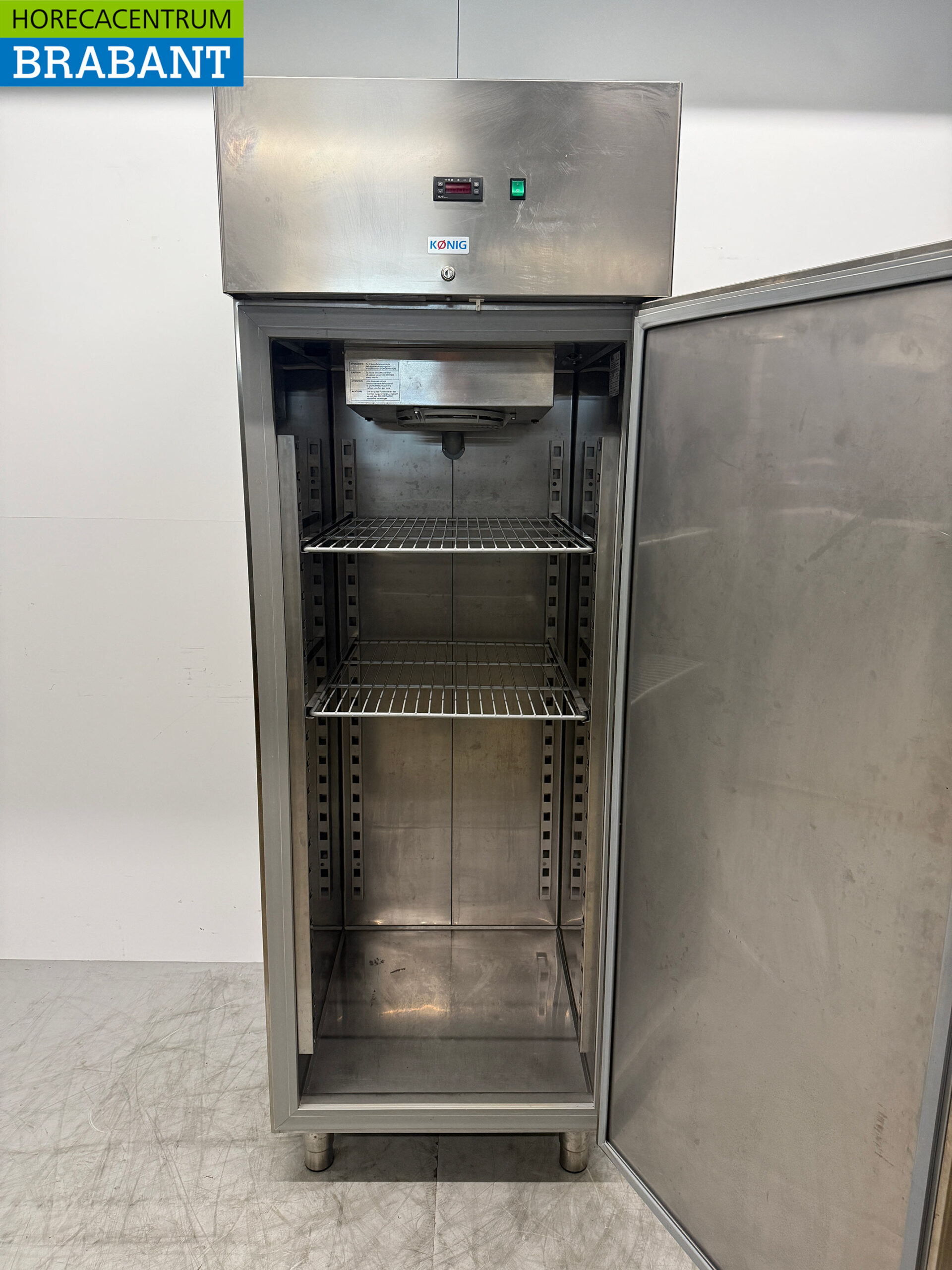 Stainless steel Konig Freezer 700 liters 230V Catering - Image 4