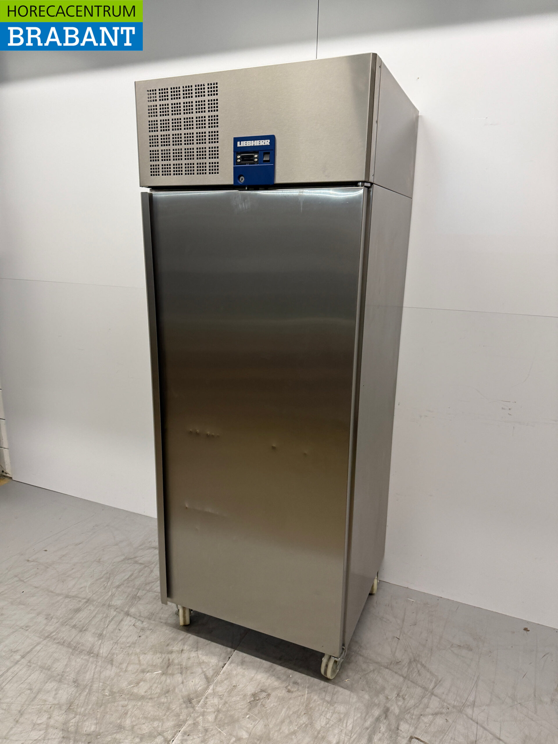 Stainless steel Liebherr Mobile Refrigerator 550 liters 230V Catering - Image 2