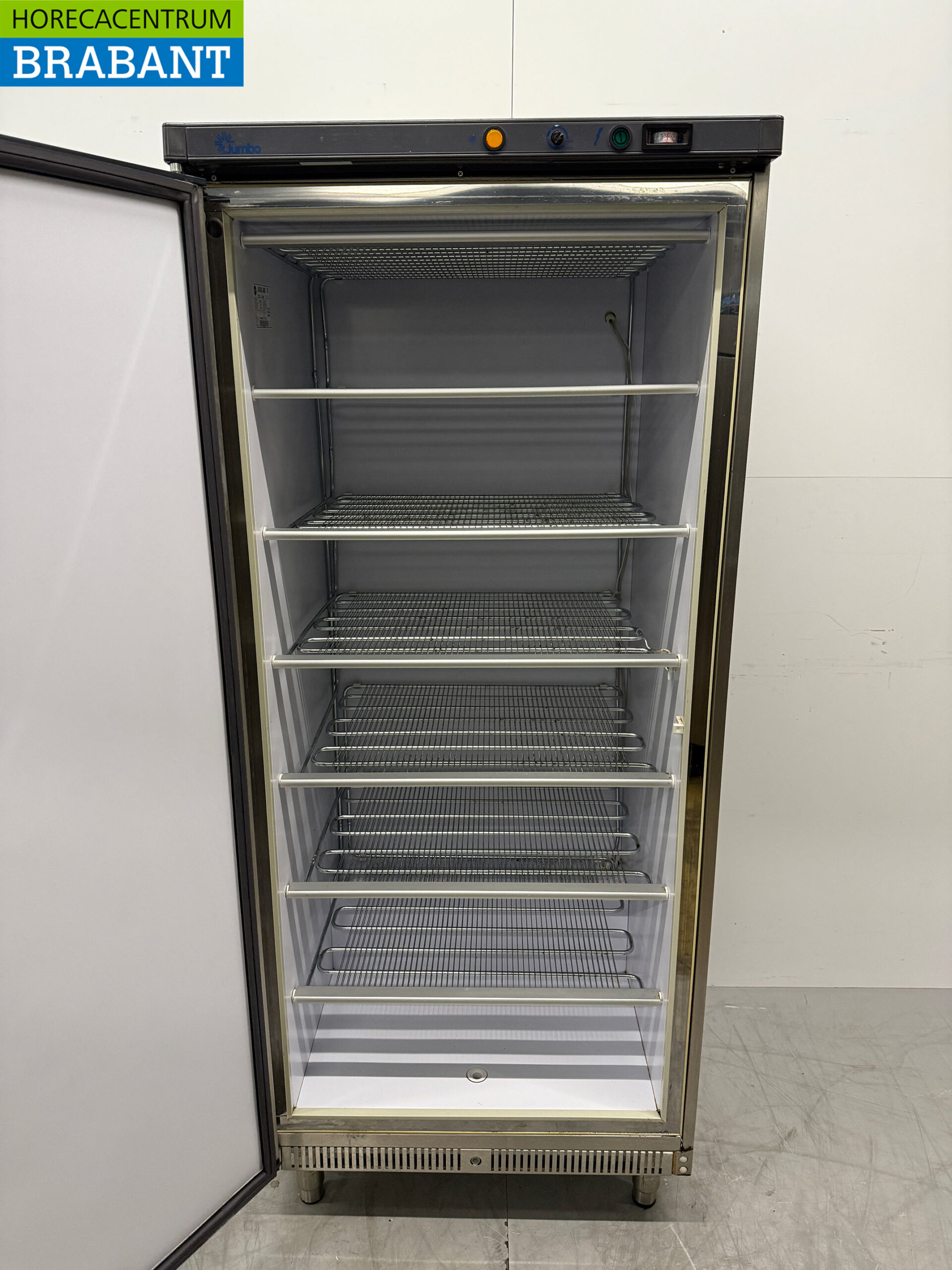 Stainless steel Jumbo Freezer 525 liters 230V Horeca - Image 4