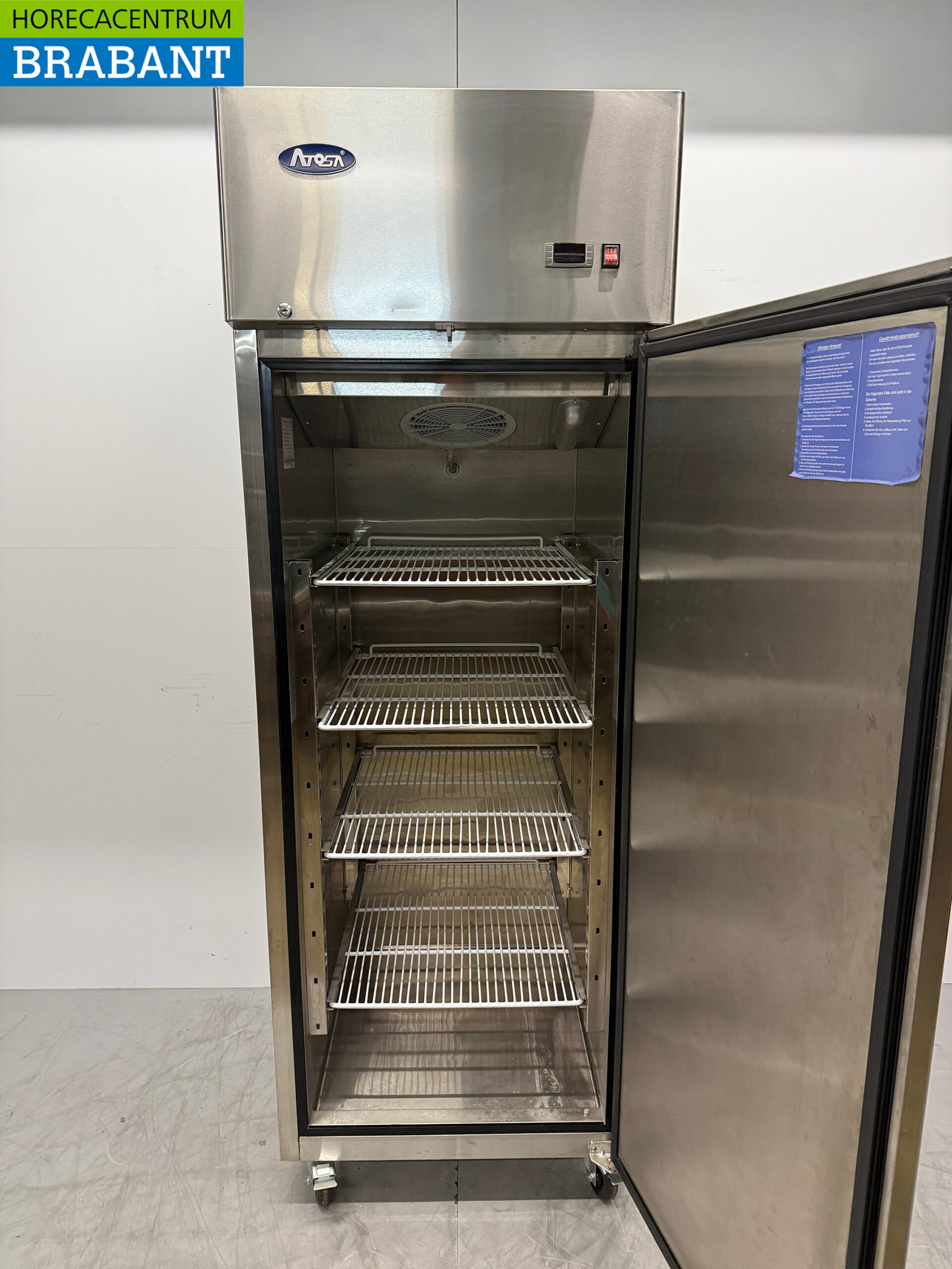 Stainless steel Atosa Mobile Freezer 670 liters 230V Horeca - Image 4