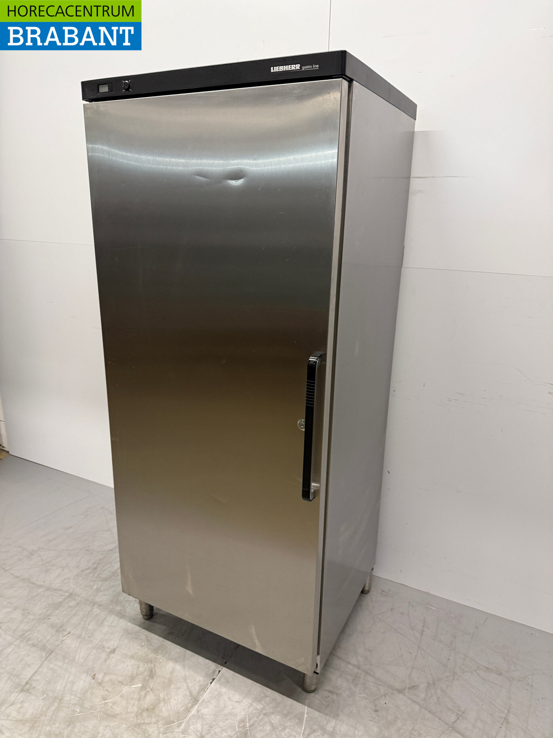 Stainless steel Liebherr Refrigerator 562 liters 230V Horeca - Image 2
