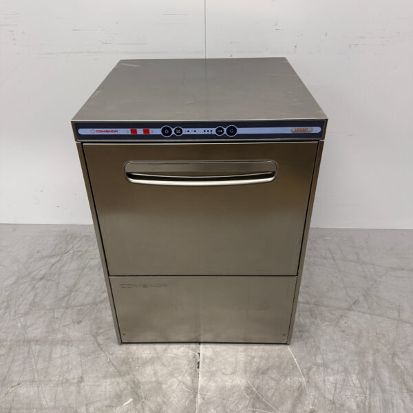 Stainless steel Comenda Dishwasher with drain pump 400V Horeca