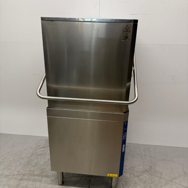 Stainless steel Zanussi Sliding dishwasher 400V Catering