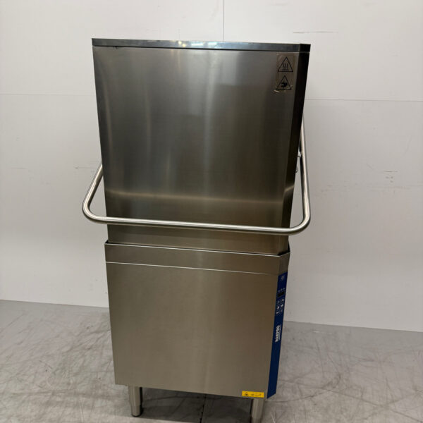 Stainless steel Zanussi Sliding dishwasher 400V Catering