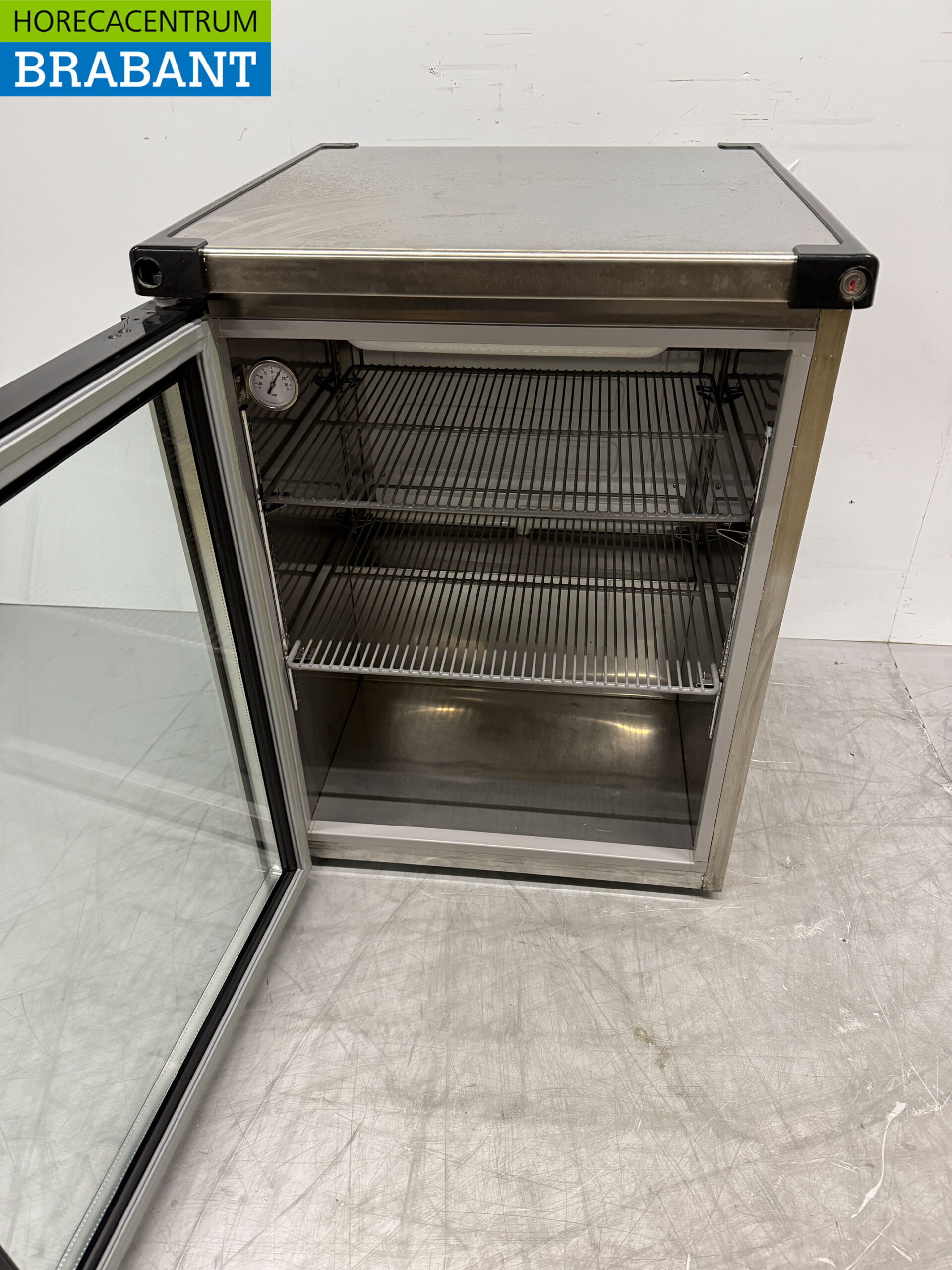 Framec Glass Door Refrigerator 1 Door 60 cm 230V Catering - Image 4