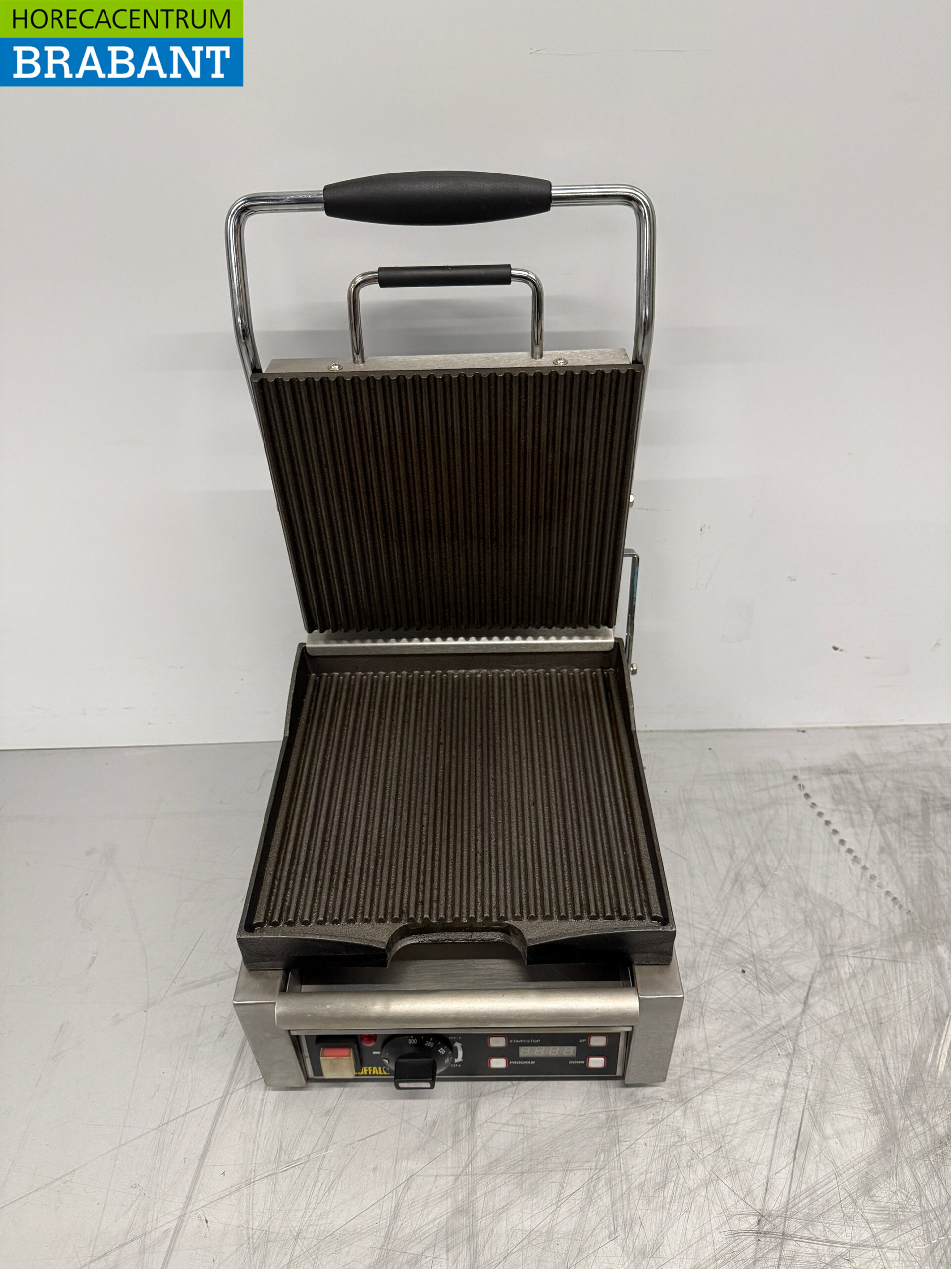Stainless steel Buffalo Panini Grill 230V Catering - Image 4