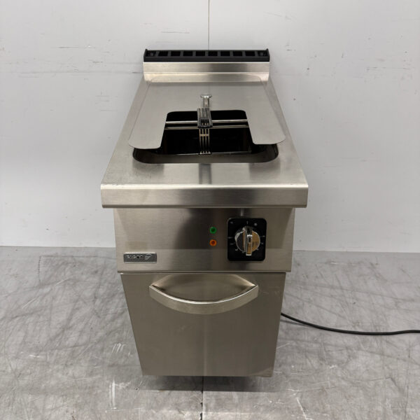 Stainless steel Fagor Fryer 15 liter GAS + 230V Horeca