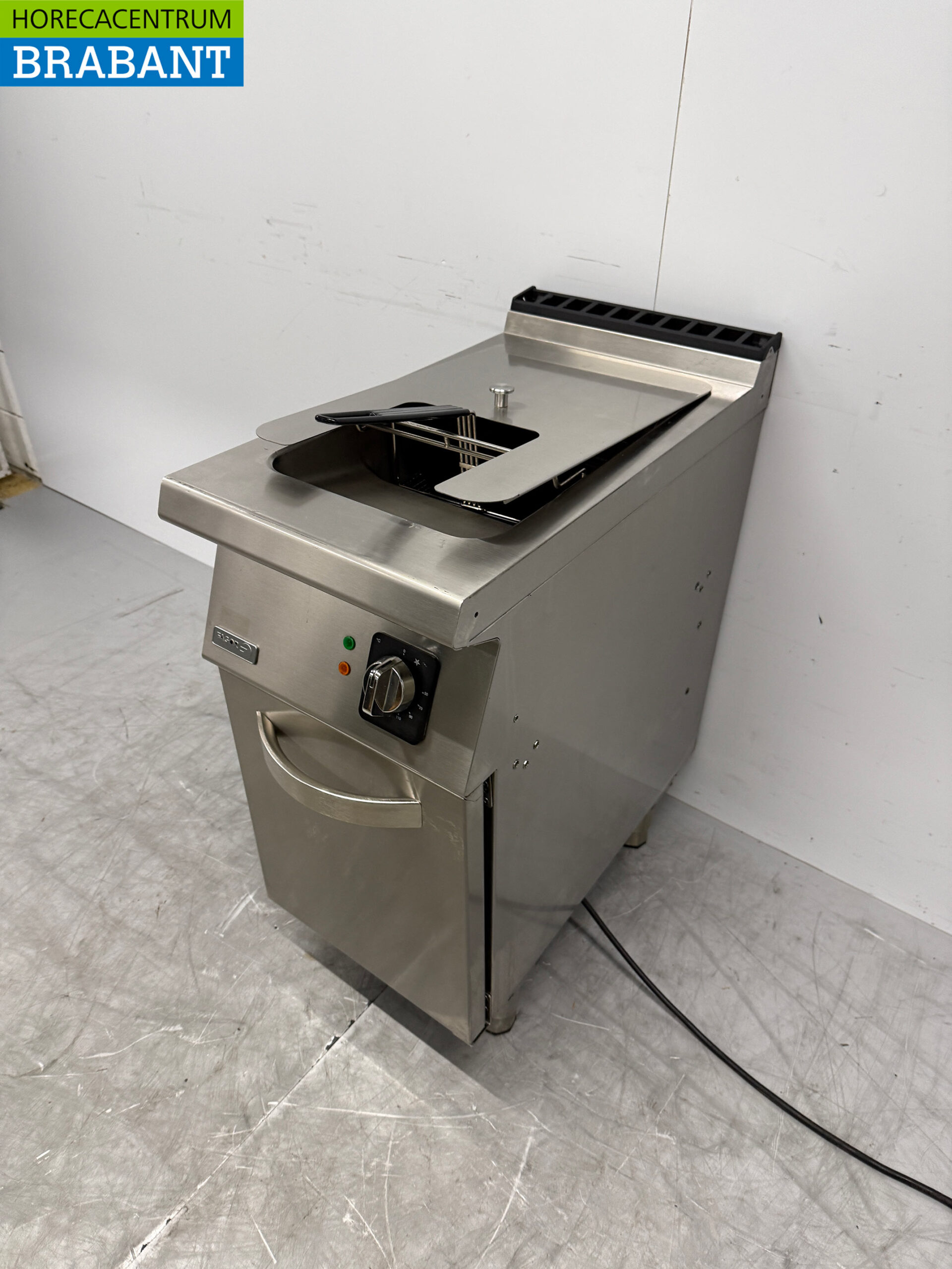 Stainless steel Fagor Fryer 15 liter GAS + 230V Horeca - Image 2