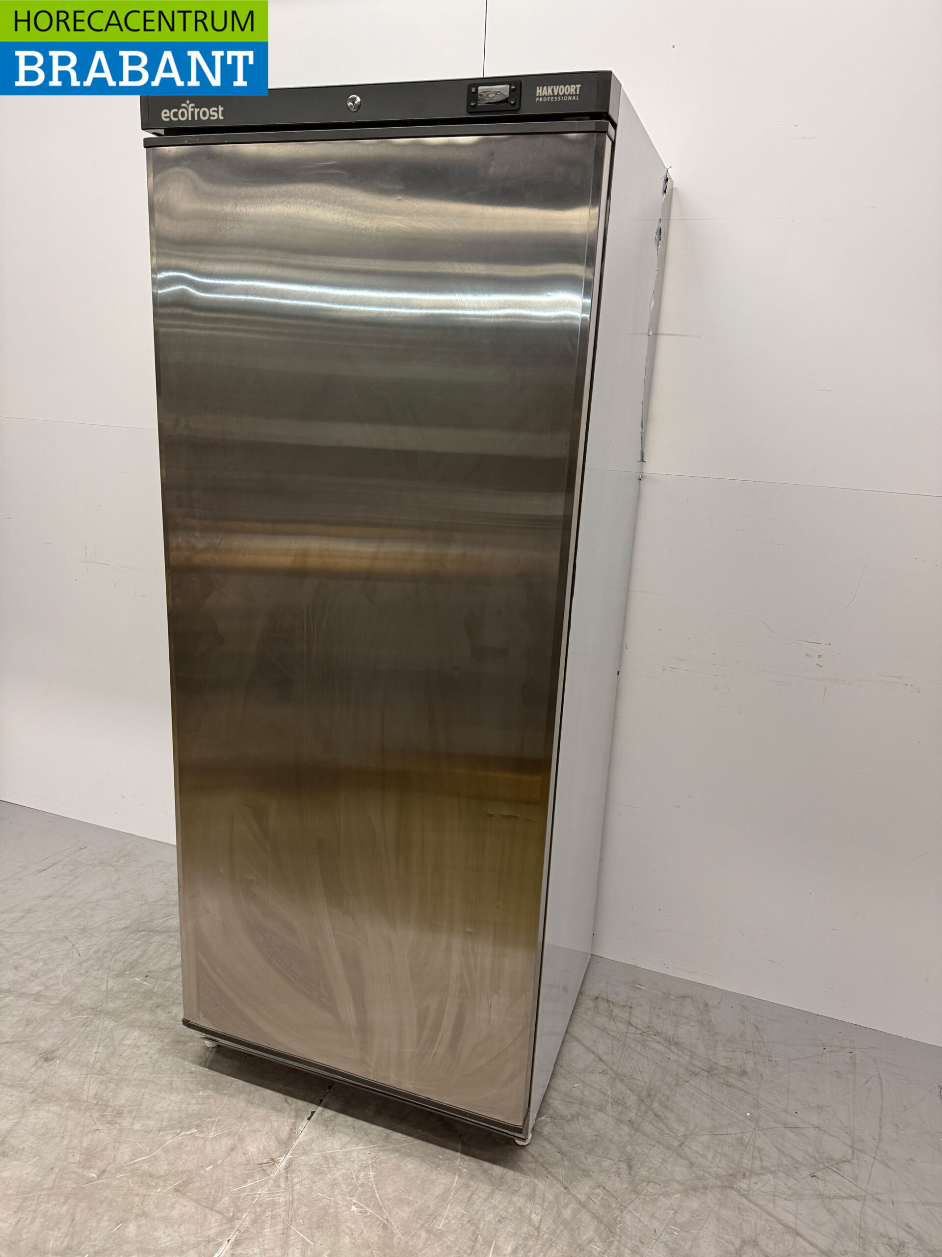 Stainless steel Ecofrost Refrigeration 562 liters 230V Catering - Image 3