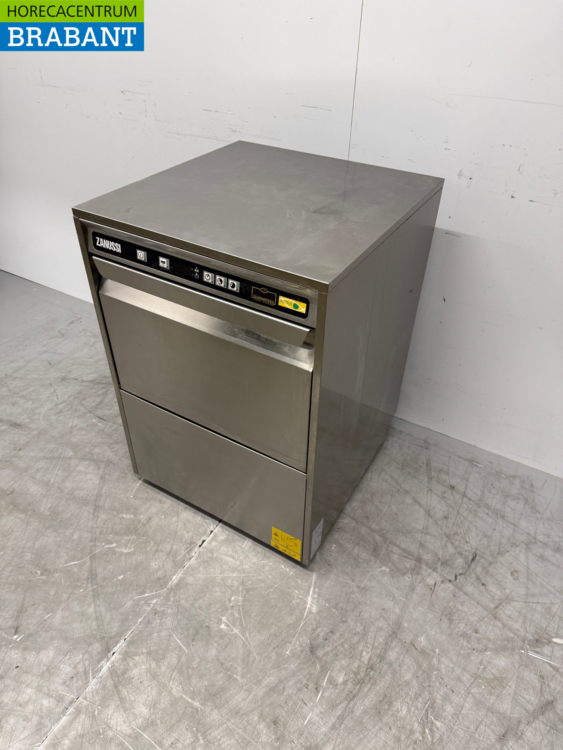 Stainless steel Zanussi Dishwasher 400V Catering - Image 2