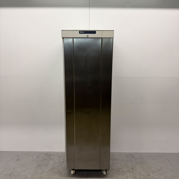 Stainless steel Gram Refrigeration 346 liters 230V Catering