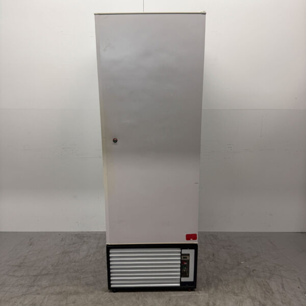 Esta Freezer Freezer cabinet 605 liters 230V Horeca