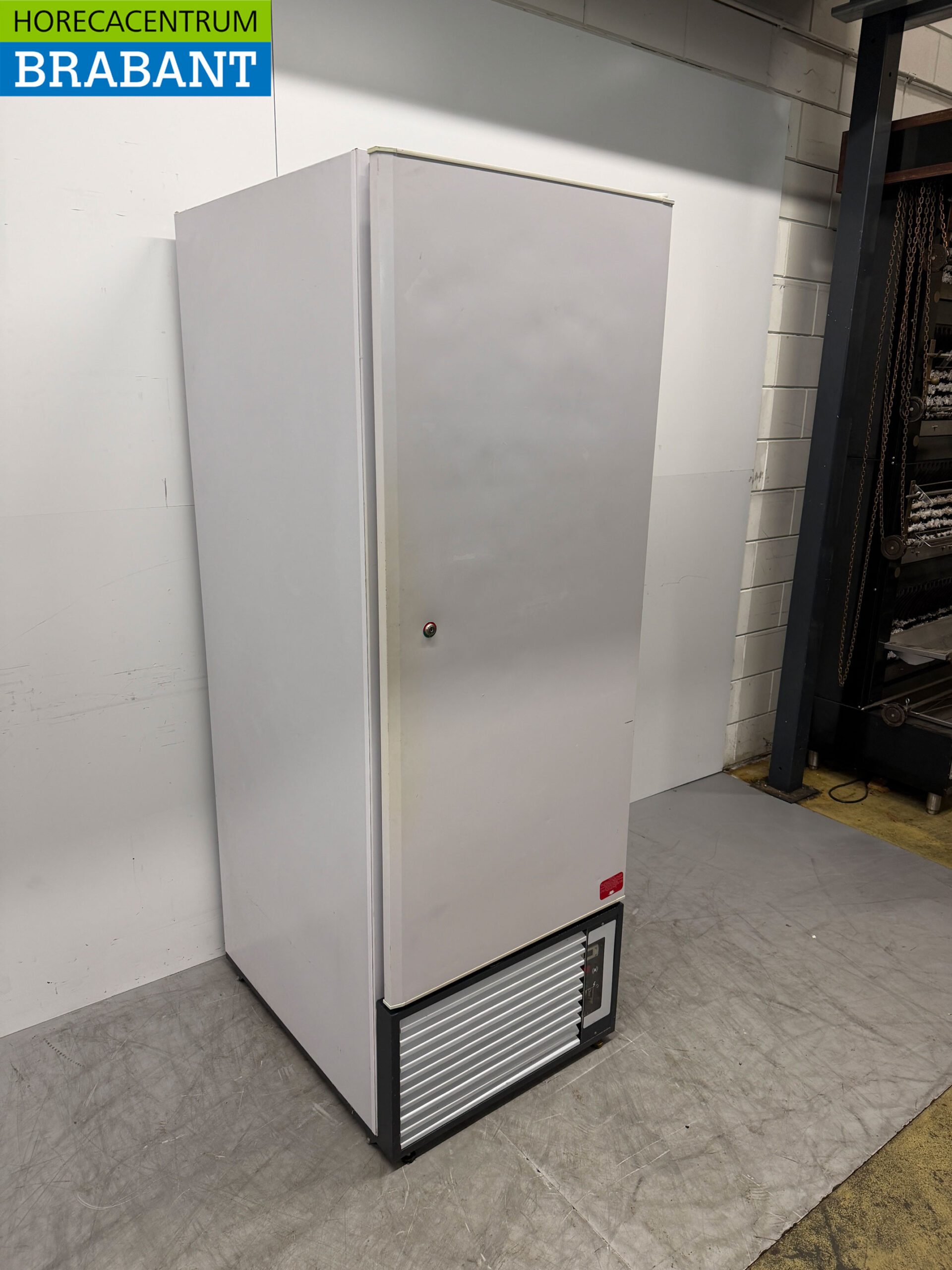 Esta Freezer Freezer cabinet 605 liters 230V Horeca - Image 3