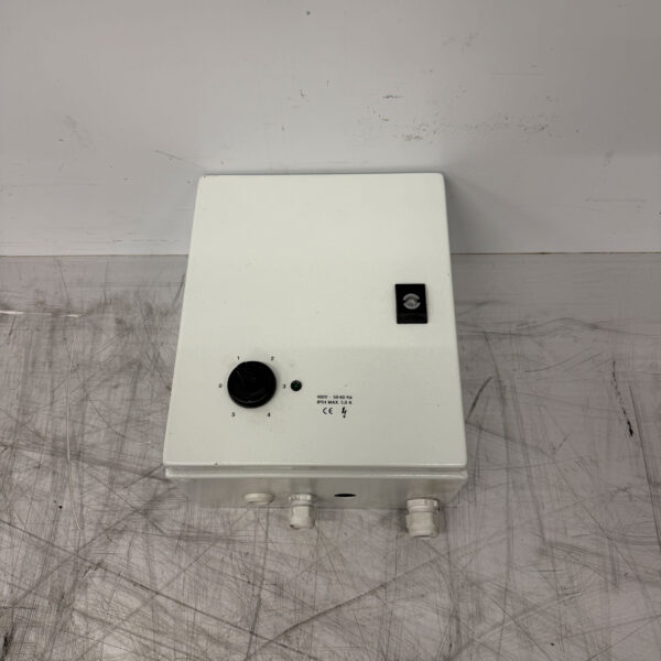 Voltage regulator 5A 400V Horeca