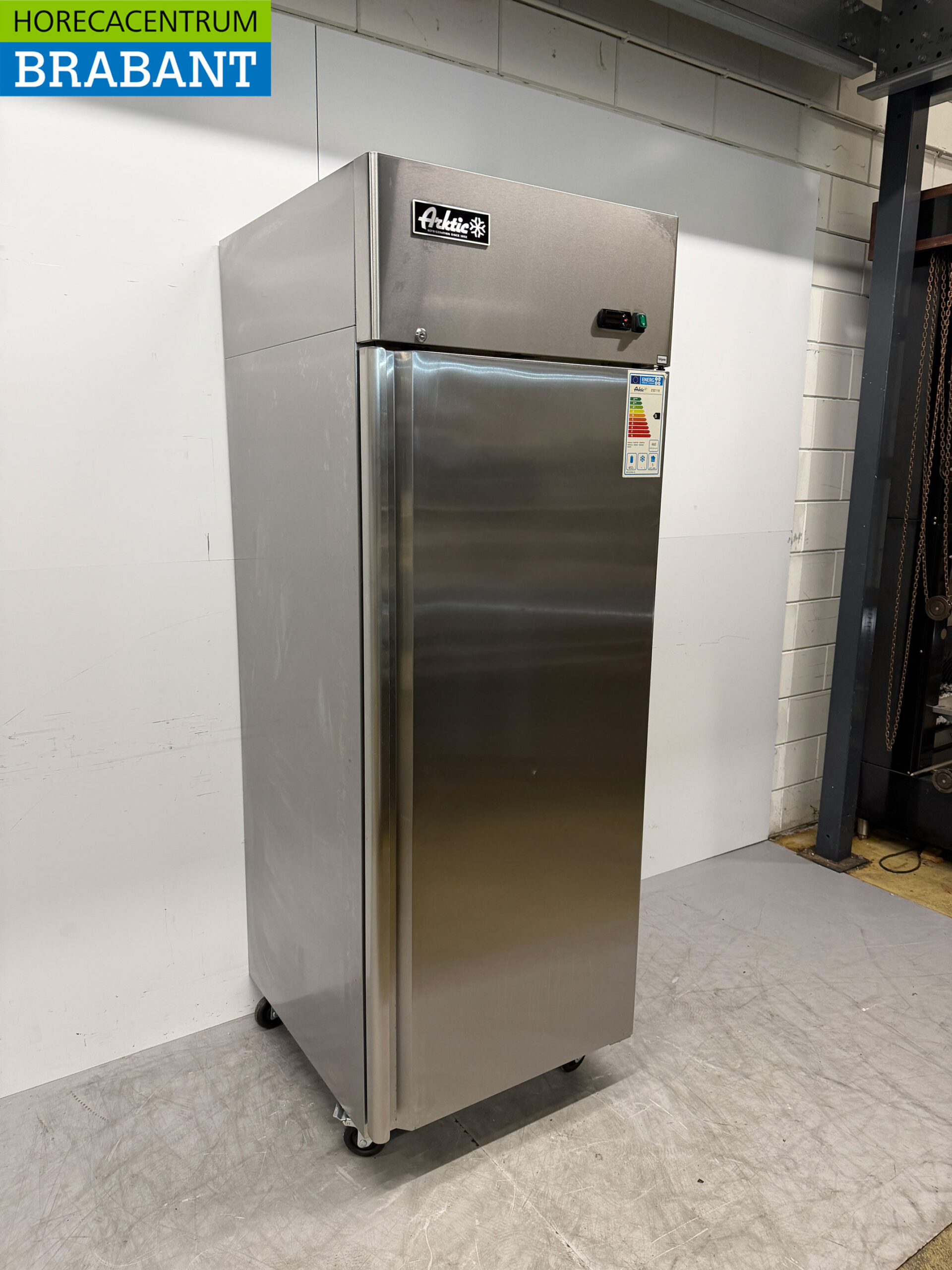 Stainless steel Arktic Refrigeration 670 liters 230V Catering - Image 3