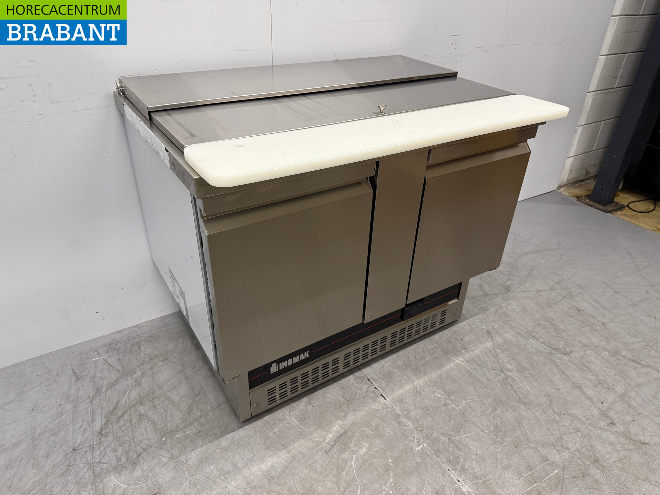 Stainless steel Inomak Saladette 2 Doors 108 cm 230V Horeca - Image 3