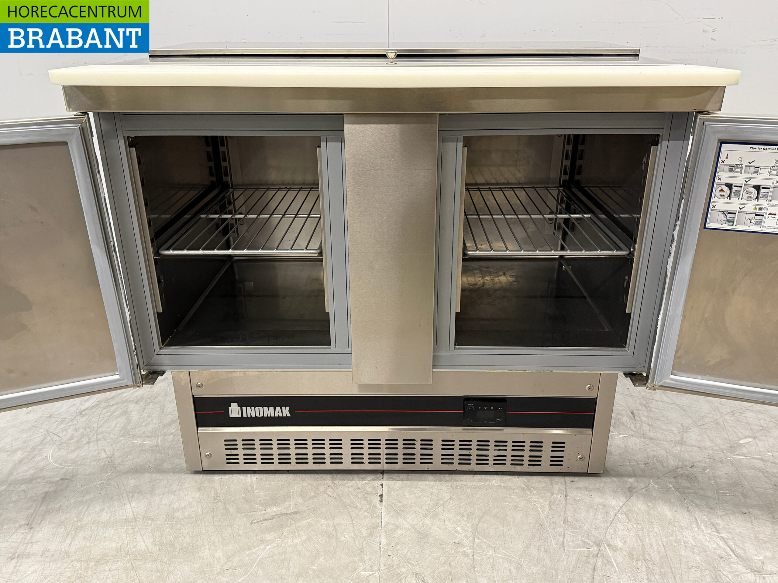 Stainless steel Inomak Saladette 2 Doors 108 cm 230V Horeca - Image 5