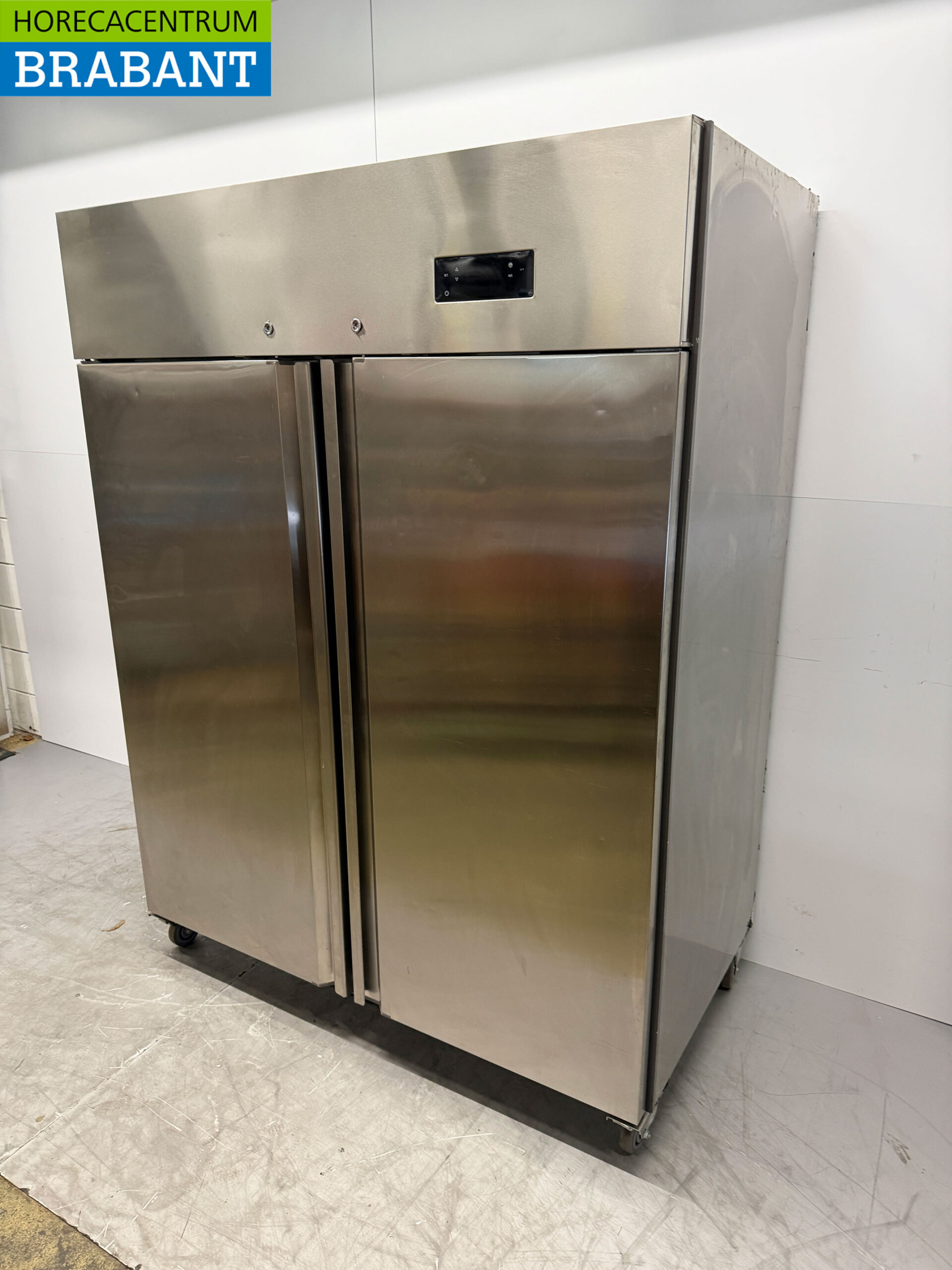 Stainless steel HCB Mobile Double Door 2 Door Freezer Freezer Monoblock 1350 liters 230V Horeca - Image 2