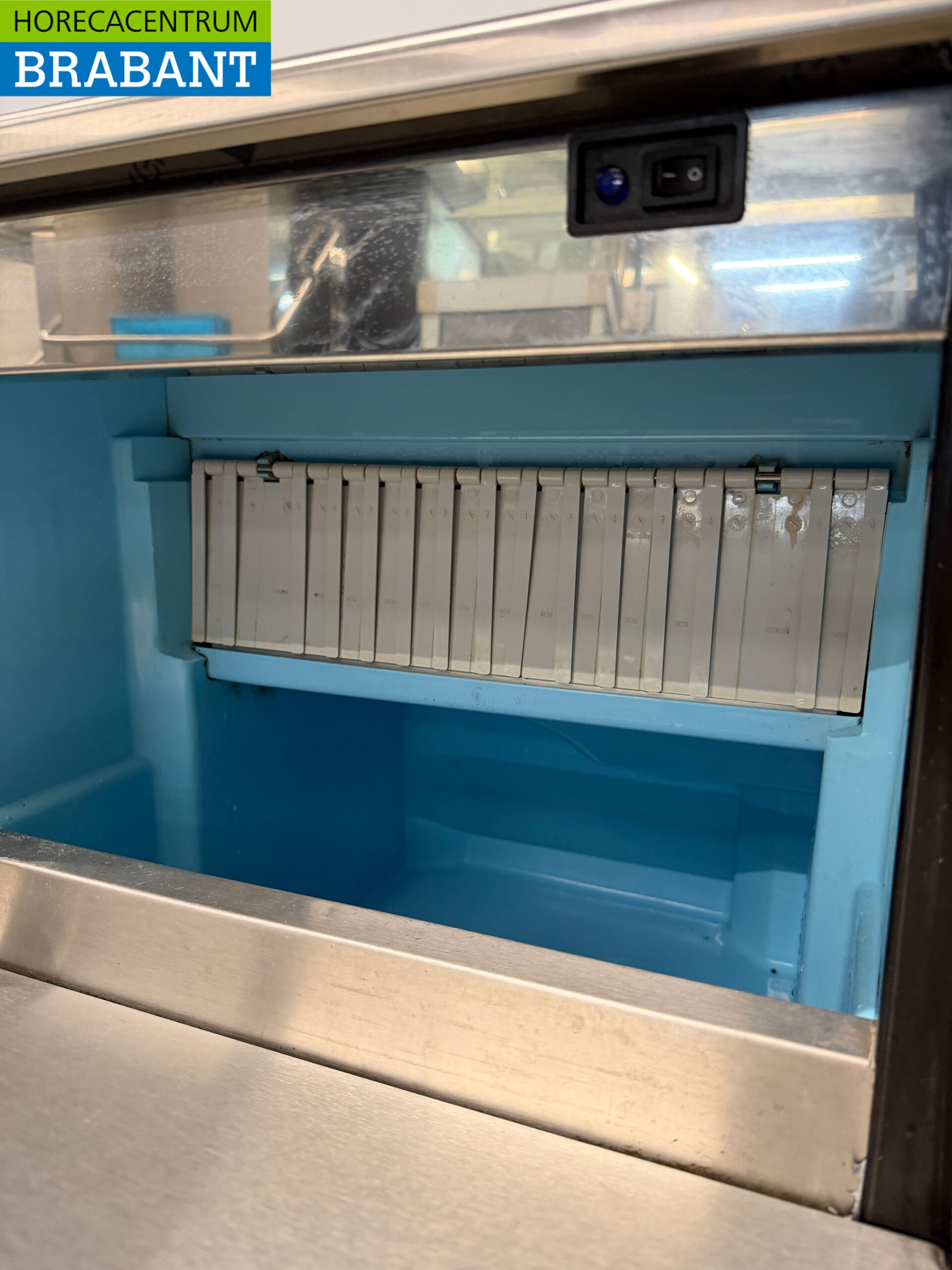 Stainless steel ITV Ice cube machine 55 kg per day 25 kg bunker 230V Horeca - Image 5