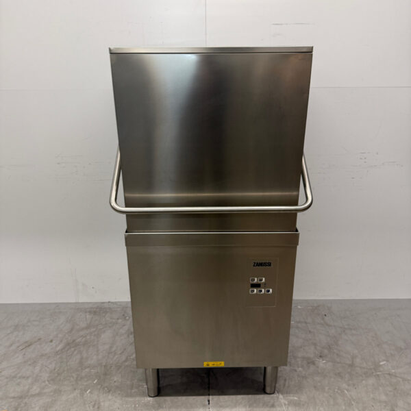 Stainless steel Zanussi Sliding dishwasher 400V Catering