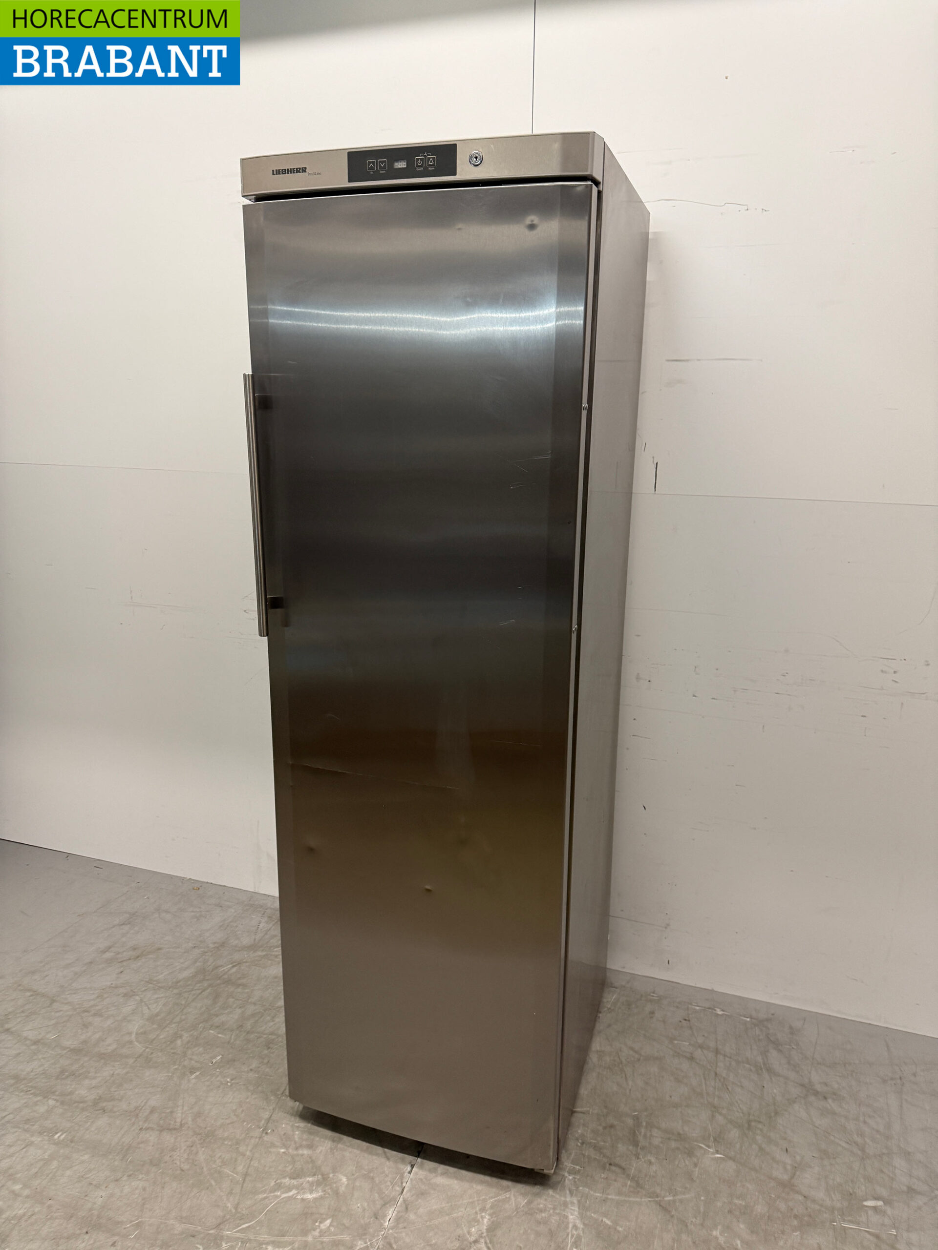 Stainless steel Liebherr Refrigerator 434 liters 230V Horeca - Image 2