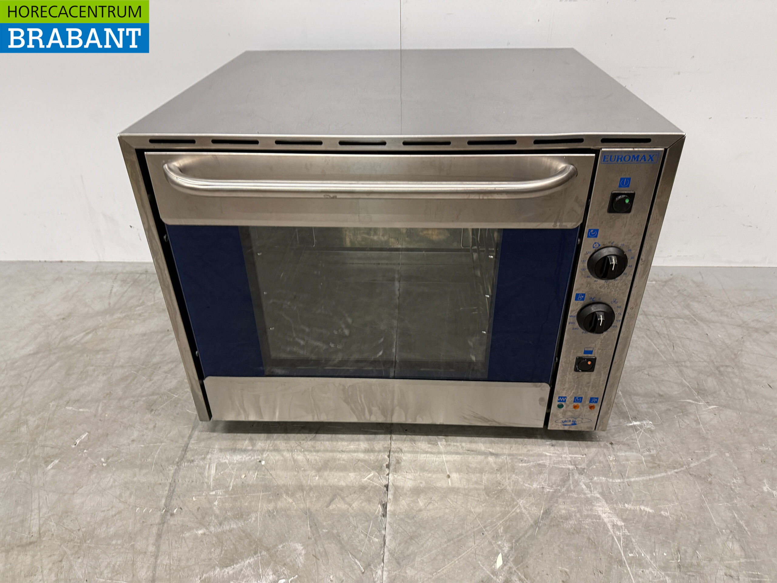 Stainless steel Euromax Hot air oven with grill function 4 x 44/34 cm 230V Horeca