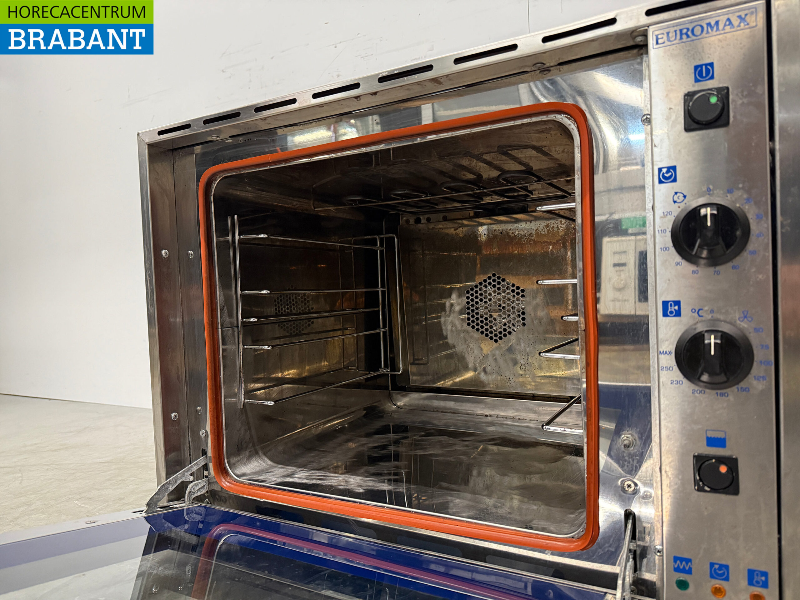 Stainless steel Euromax Hot air oven with grill function 4 x 44/34 cm 230V Horeca - Image 4