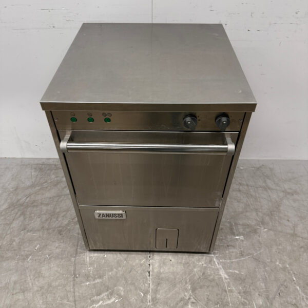 Stainless steel Zanussi Dishwasher 400V Catering