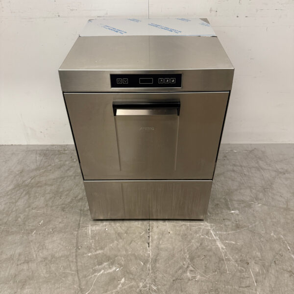 Stainless steel Smeg Dishwasher with drain pump and soap pumps 230V Horeca