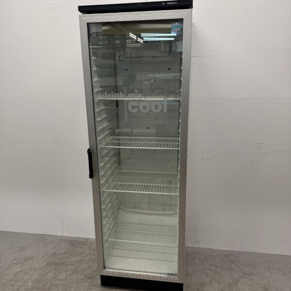 Vestfrost Glass door refrigerator 381 liters 230V Catering