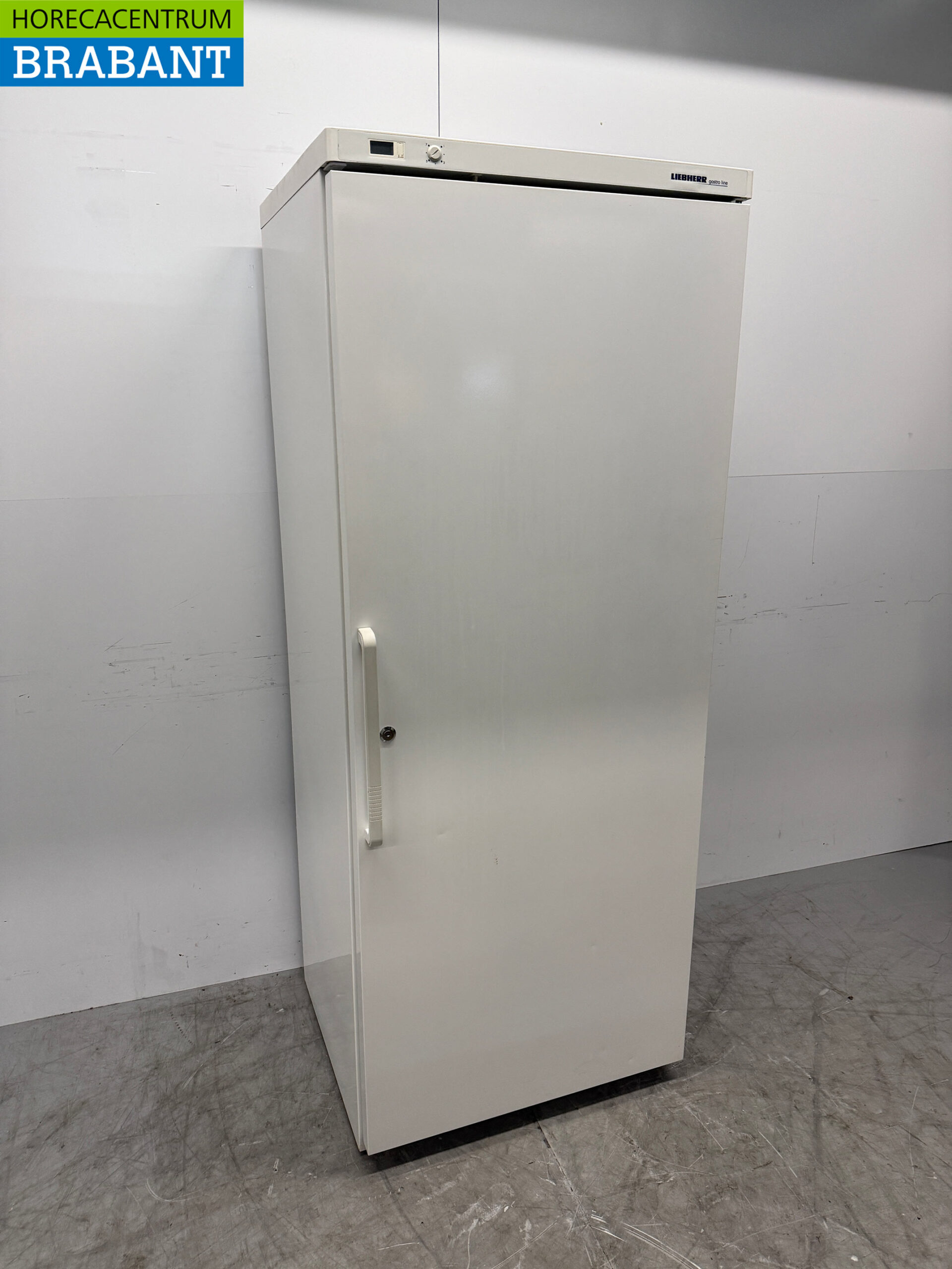 Liebherr Refrigeration 601 liters 230V Horeca - Image 3