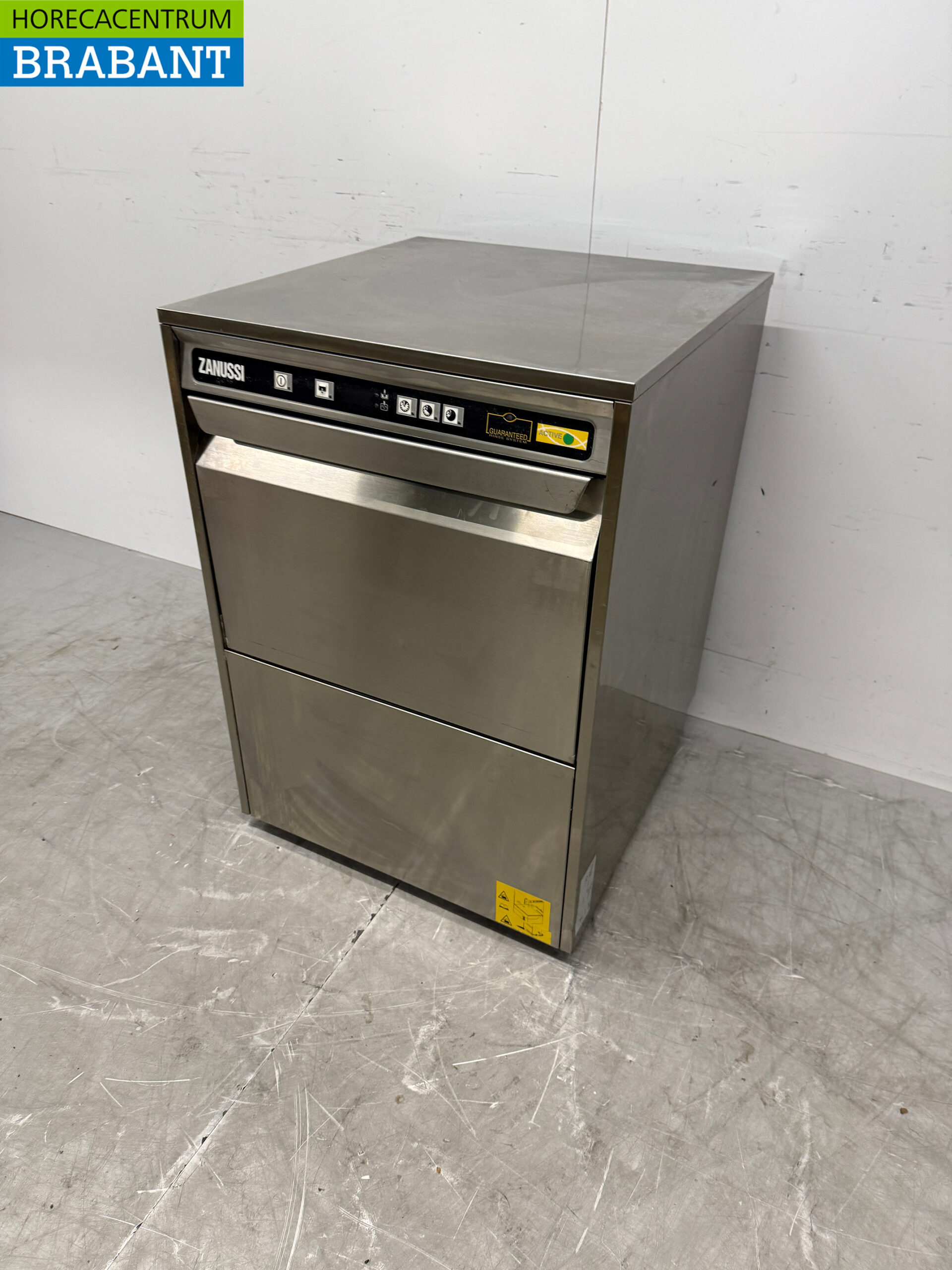 Stainless steel Zanussi Dishwasher 400V Catering - Image 2