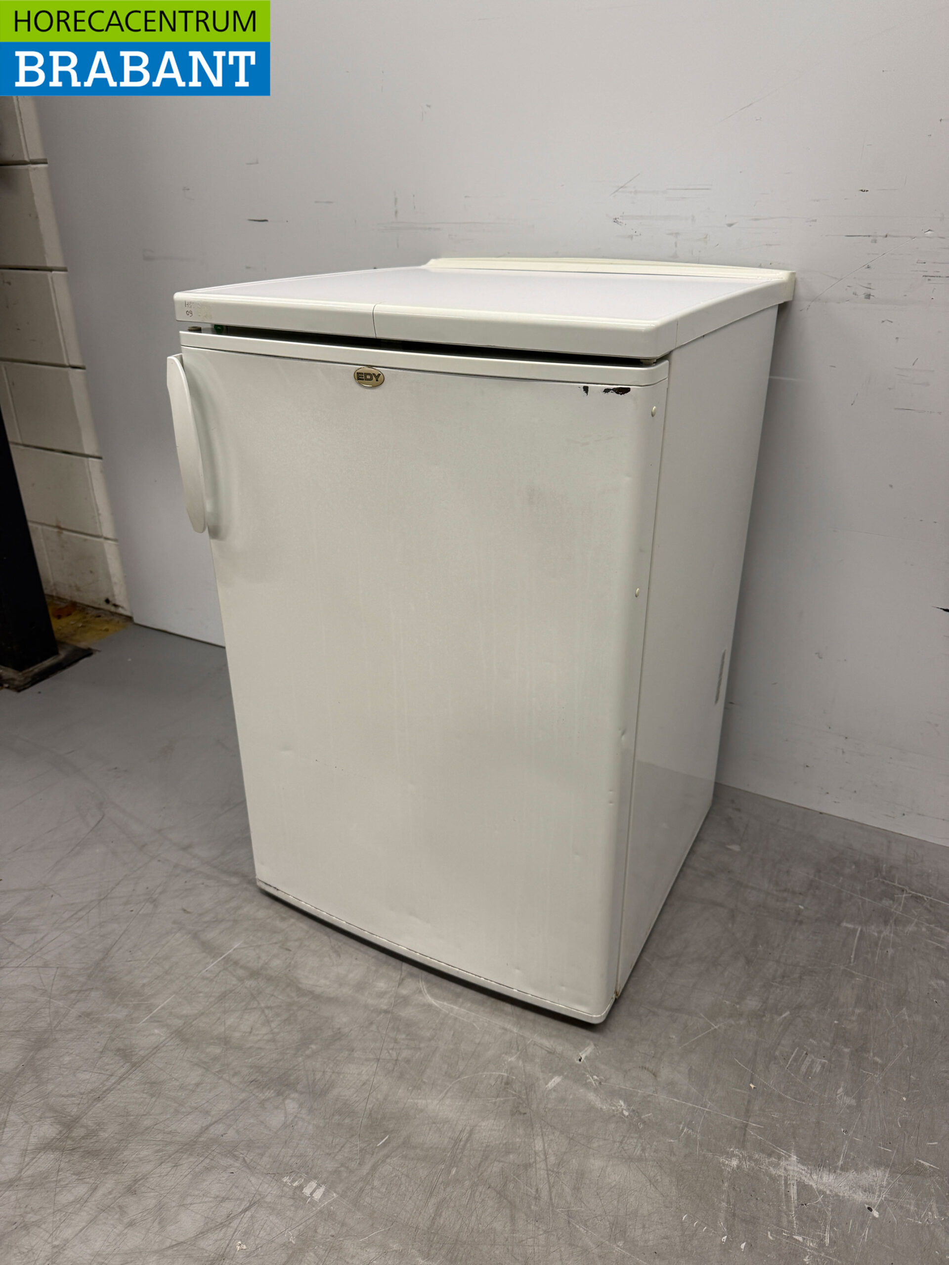 Edy Refrigerator Cooling 153 liters 230V Catering - Image 3