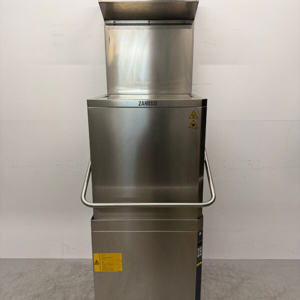 Stainless steel Zanussi Pass-through dishwasher with drain pump and washdown hood 400V Horeca