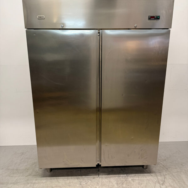 Stainless steel Zanussi Double door Refrigerator 1400 liters 230V Catering