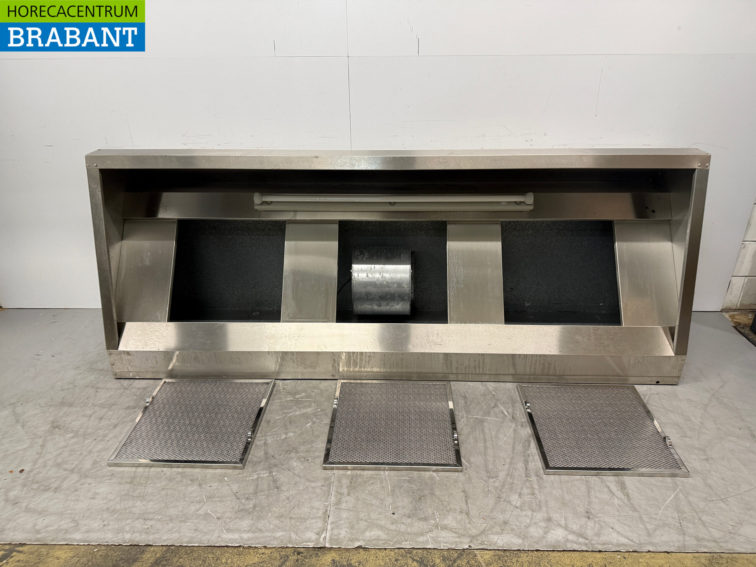 Stainless steel Extractor Hood Hood Motor 2500 m3/h Angled model 250 cm 230V Horeca